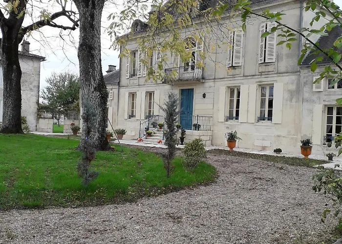 Chateau De 3* Varaize